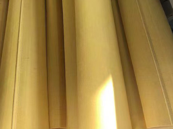 沉淀過濾時,漏斗中的液面不能超過濾紙邊緣以下5mm，過濾液面高于濾紙邊緣