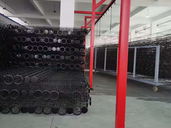 布袋除塵器管道的長度應如何確定,布袋除塵器進出口位置